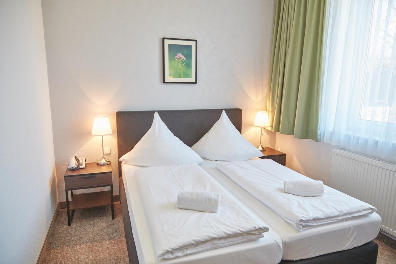 Bernstein Acamed Resort Nienburg  Exterior foto
